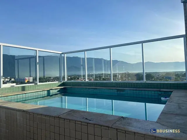 Cobertura / Penthouse com 174m² 3 quartos e 3 banheiros, à venda, no bairro Centro em Bertioga