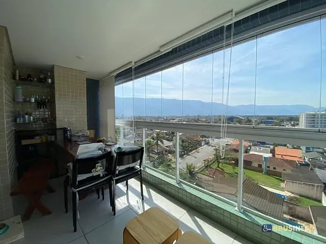 Cobertura / Penthouse com 174m² 3 quartos e 3 banheiros, à venda, no bairro Centro em Bertioga