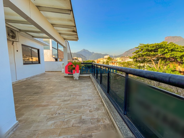 Cobertura / Penthouse 3 quartos e 3 banheiros, à venda, no bairro Barra da Tijuca em Rio de Janeiro