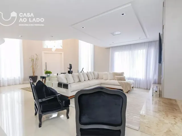 Cobertura / Penthouse 5 quartos e 7 banheiros, à venda, no bairro Pinheirinho em Curitiba