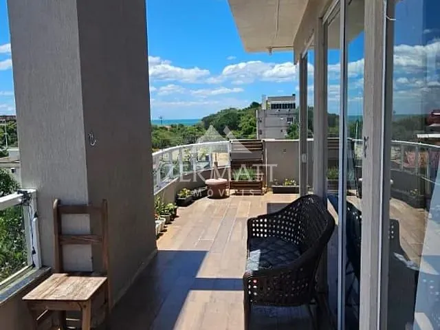 Cobertura / Penthouse 3 quartos e 2 banheiros, à venda, no bairro José Amândio em Bombinhas