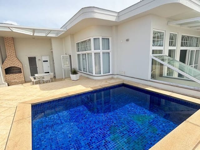 Cobertura / Penthouse 5 quartos e 5 banheiros, à venda, no bairro Riviera Fluminense em Macaé