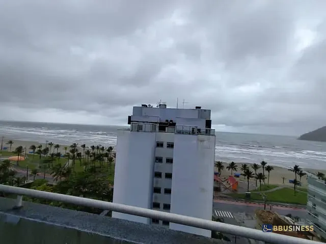 Cobertura / Penthouse com 254m² 3 quartos e 2 banheiros, à venda, no bairro Centro em Bertioga