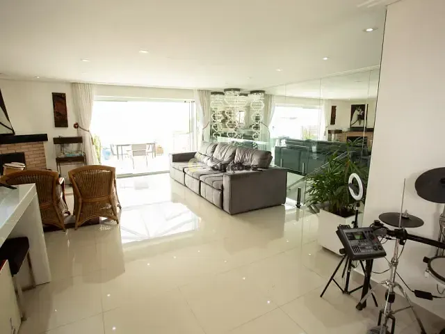 Cobertura / Penthouse 4 quartos e 6 banheiros, à venda, no bairro Vila Nova Cachoeirinha em São Paulo