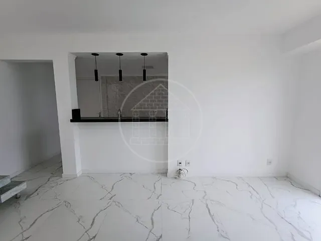 Cobertura / Penthouse 2 quartos e 1 banheiro, à venda, no bairro Vila da Paz em São Paulo
