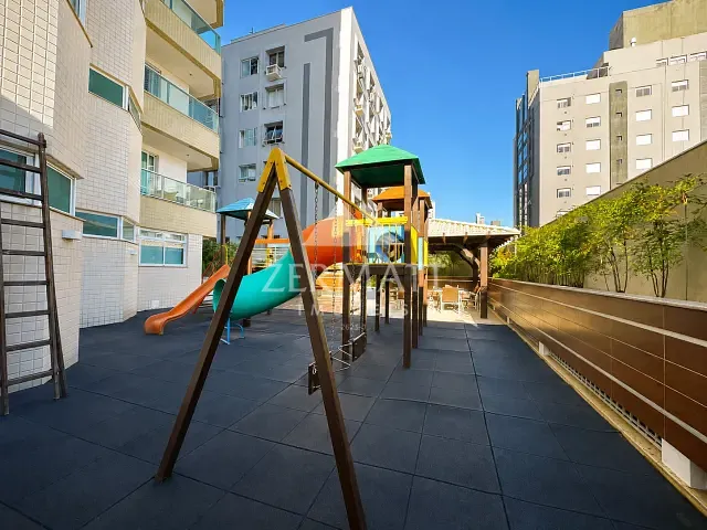 Cobertura / Penthouse com 810m² 4 quartos e 6 banheiros, à venda, no bairro Ponta Aguda em Blumenau