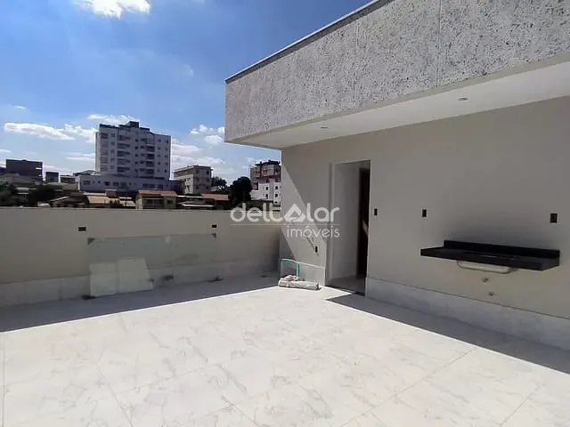 Cobertura / Penthouse com 88m² 2 quartos e 1 banheiro, à venda, no bairro Santa Mônica em Belo Horizonte