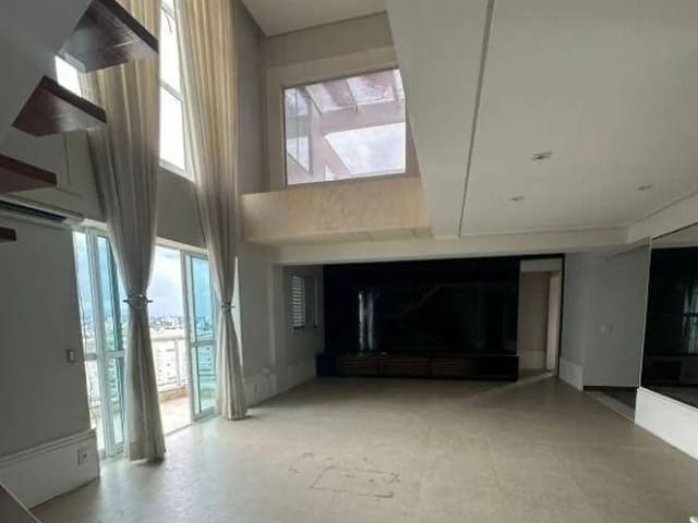 Cobertura / Penthouse 3 quartos e 4 banheiros, à venda ou para alugar, no bairro Vila Ema em São José dos Campos