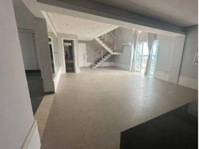 Cobertura / Penthouse 3 quartos e 4 banheiros, à venda ou para alugar, no bairro Vila Ema em São José dos Campos