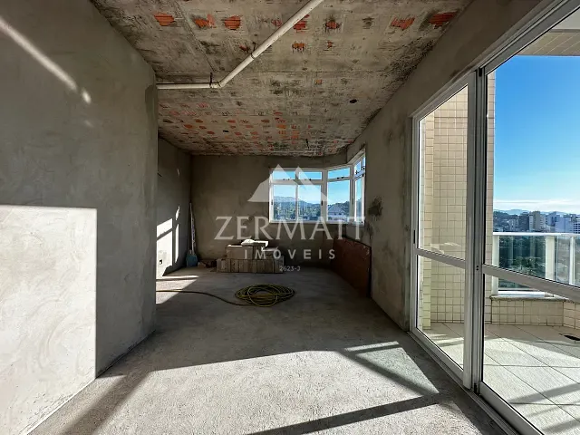 Cobertura / Penthouse com 810m² 4 quartos e 6 banheiros, à venda, no bairro Ponta Aguda em Blumenau