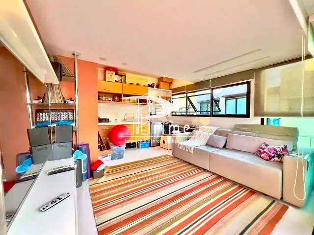 Cobertura / Penthouse com 172m² 3 quartos e 4 banheiros, à venda, no bairro Charitas em Niterói
