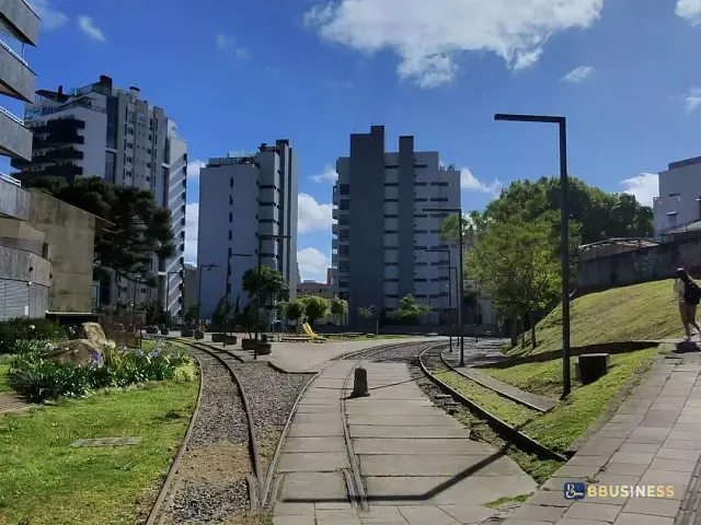 Cobertura / Penthouse 3 quartos e 2 banheiros, à venda, no bairro Medianeira em Caxias do Sul