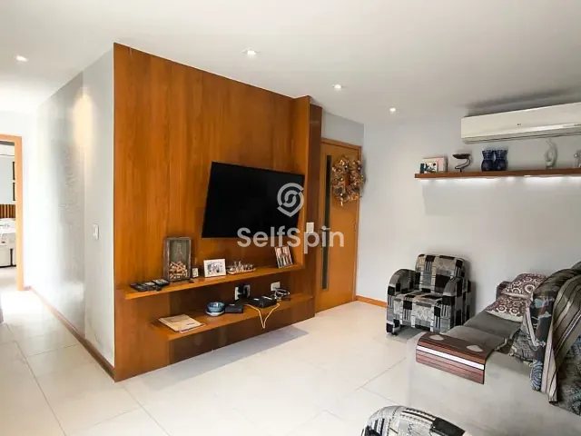 Cobertura / Penthouse 3 quartos e 3 banheiros, para alugar, no bairro Santa Rosa em Niterói