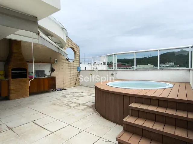 Cobertura / Penthouse 3 quartos e 3 banheiros, para alugar, no bairro Santa Rosa em Niterói