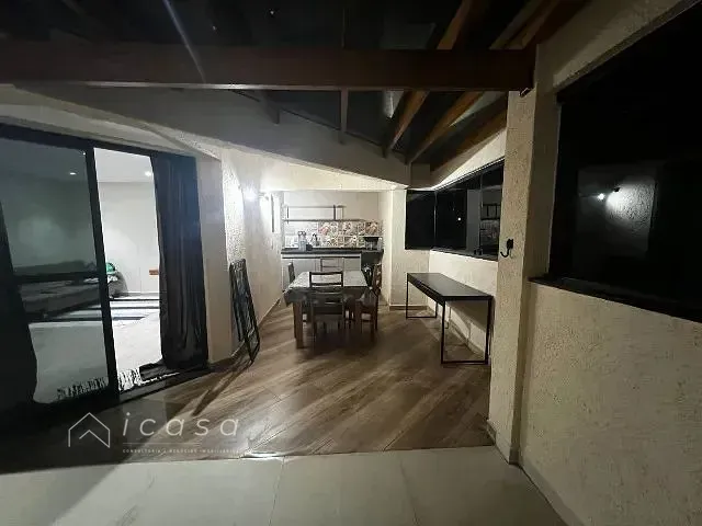 Cobertura / Penthouse 2 quartos e 2 banheiros, à venda, no bairro Itaguá em Ubatuba