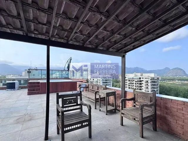 Cobertura / Penthouse com 180m² 3 quartos e 3 banheiros, à venda, no bairro Recreio dos Bandeirantes em Rio de Janeiro