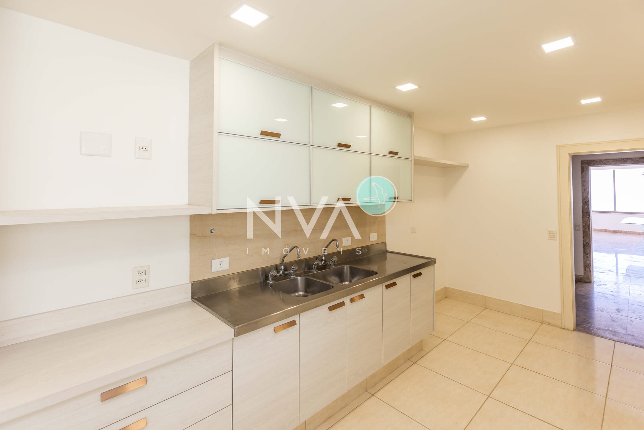 Cobertura para alugar com 3 quartos, 653m² - Foto 24