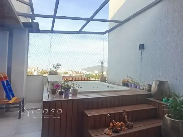 Cobertura / Penthouse 2 quartos e 3 banheiros, à venda, no bairro Centro em Ubatuba