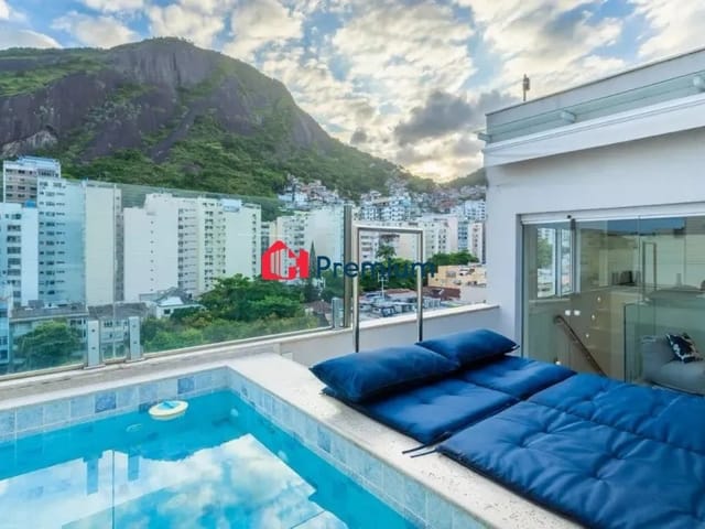Cobertura / Penthouse 2 quartos e 3 banheiros, à venda, no bairro Copacabana em Rio de Janeiro