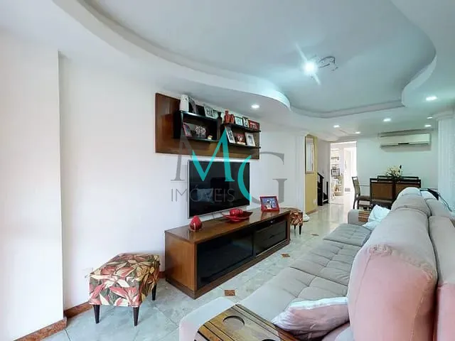 Cobertura / Penthouse 4 quartos e 2 banheiros, à venda, no bairro Freguesia de Jacarepaguá em Rio de Janeiro