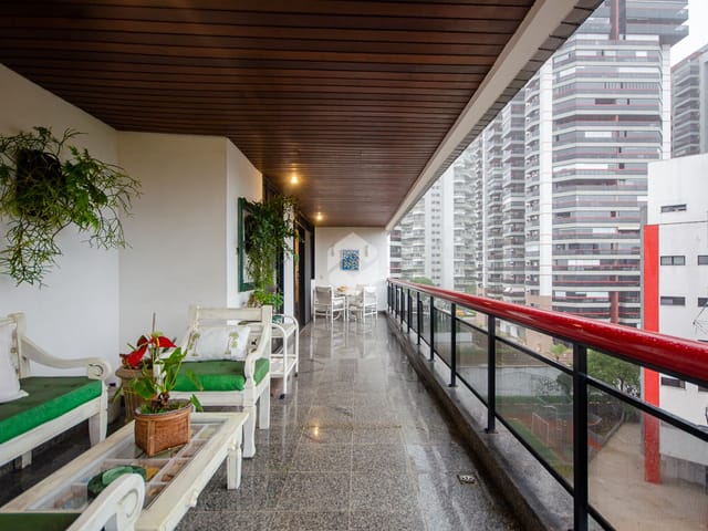 Cobertura / Penthouse 4 quartos e 5 banheiros, à venda, no bairro Barra da Tijuca em Rio de Janeiro