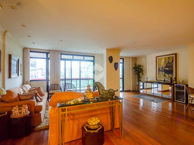 Cobertura / Penthouse 4 quartos e 5 banheiros, à venda, no bairro Barra da Tijuca em Rio de Janeiro