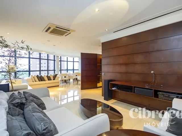Cobertura / Penthouse 3 quartos e 6 banheiros, para alugar, no bairro Mossunguê em Curitiba