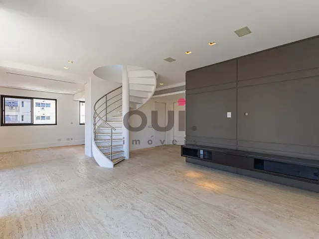 Cobertura / Penthouse 3 quartos e 4 banheiros, à venda ou para alugar, no bairro Jardim Paulista em São Paulo
