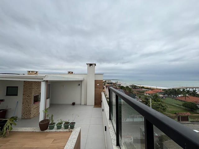 Cobertura / Penthouse com 172m² 3 quartos e 3 banheiros, à venda, no bairro Costazul em Rio das Ostras