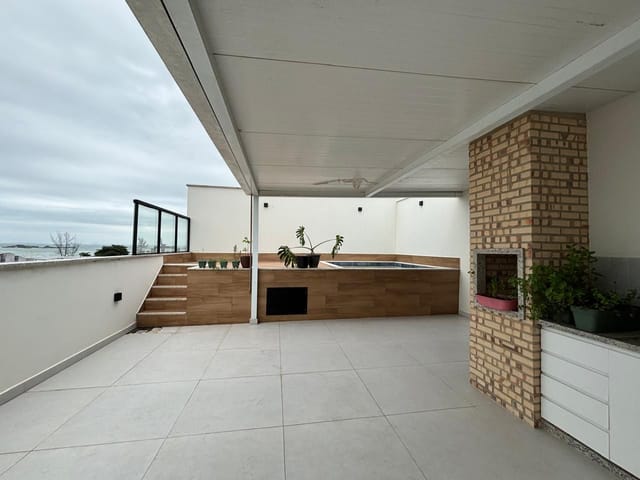 Cobertura / Penthouse com 172m² 3 quartos e 3 banheiros, à venda, no bairro Costazul em Rio das Ostras