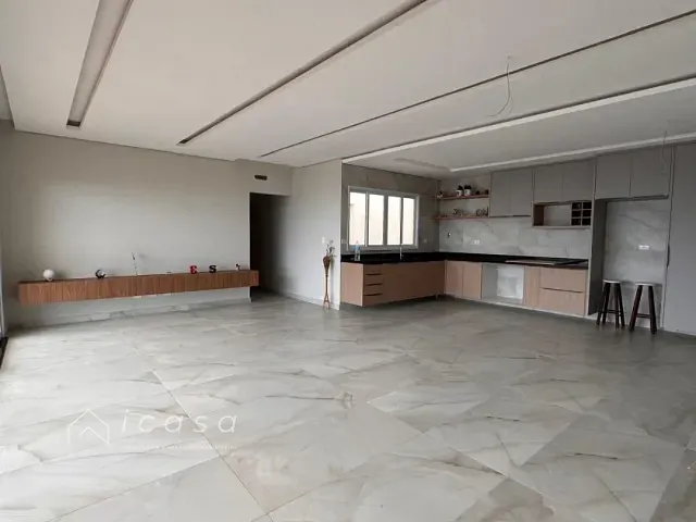 Cobertura / Penthouse 3 quartos e 3 banheiros, à venda ou para alugar, no bairro Toninhas em Ubatuba