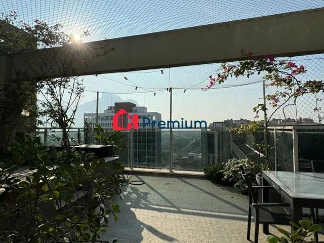 Cobertura / Penthouse 1 quarto e 2 banheiros, à venda, no bairro Barra da Tijuca em Rio de Janeiro