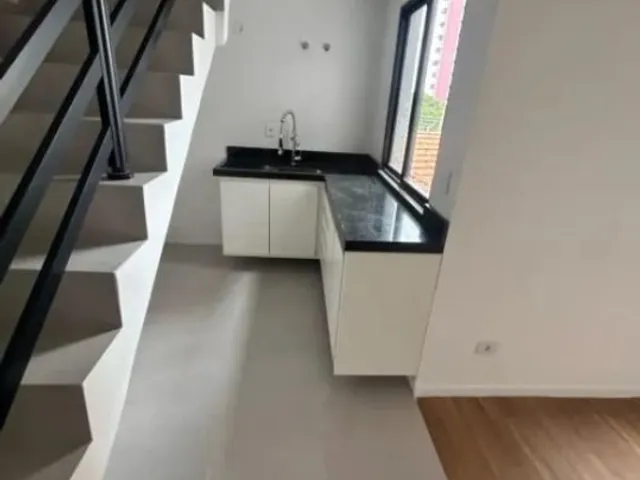 Cobertura / Penthouse 2 quartos e 3 banheiros, à venda ou para alugar, no bairro Vila Valparaíso em Santo André