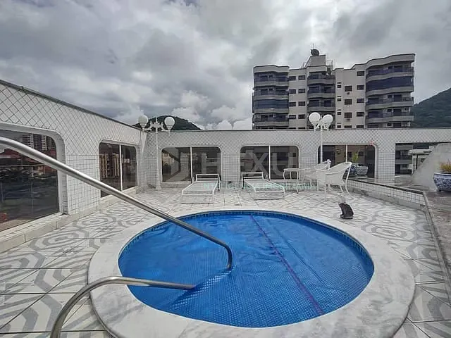 Cobertura / Penthouse 2 quartos e 4 banheiros, à venda, no bairro Enseada em Guarujá