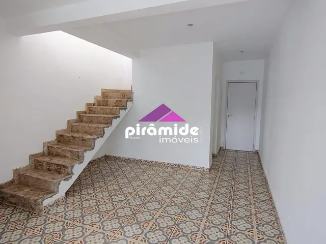 Cobertura / Penthouse com 166m² 4 quartos e 3 banheiros, para alugar, no bairro Cidade Jardim em Caraguatatuba