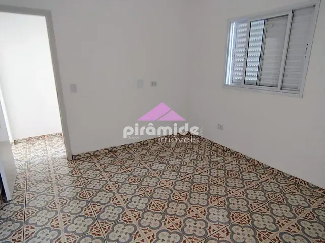 Cobertura / Penthouse com 166m² 4 quartos e 3 banheiros, para alugar, no bairro Cidade Jardim em Caraguatatuba