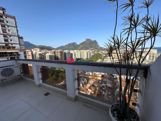 Cobertura / Penthouse 4 quartos e 3 banheiros, à venda, no bairro Barra da Tijuca em Rio de Janeiro
