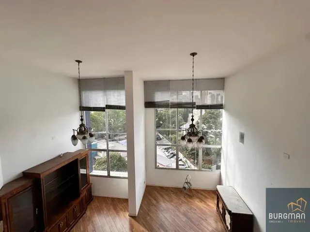 Cobertura / Penthouse 4 quartos e 5 banheiros, à venda ou para alugar, no bairro Alto da Glória em Curitiba