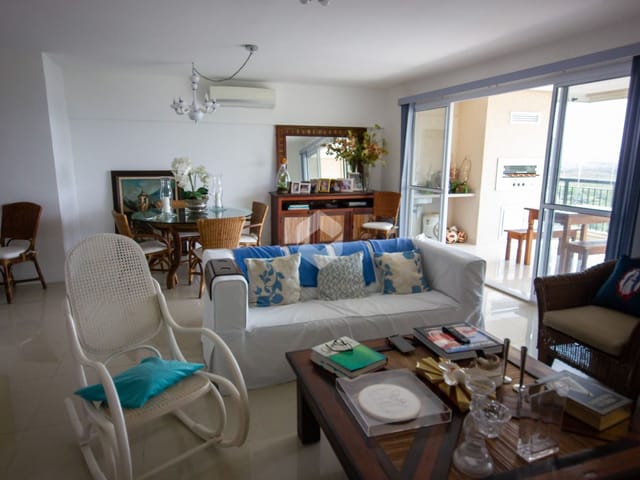 Cobertura / Penthouse com 400m² 4 quartos e 7 banheiros, à venda, no bairro Barra da Tijuca em Rio de Janeiro