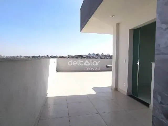 Cobertura / Penthouse com 160m² 3 quartos e 3 banheiros, à venda, no bairro Santa Mônica em Belo Horizonte