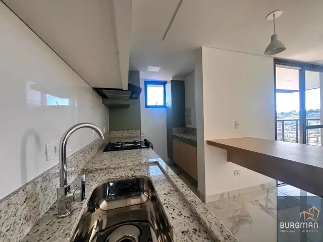 Cobertura / Penthouse 3 quartos e 3 banheiros, para alugar, no bairro Fanny em Curitiba