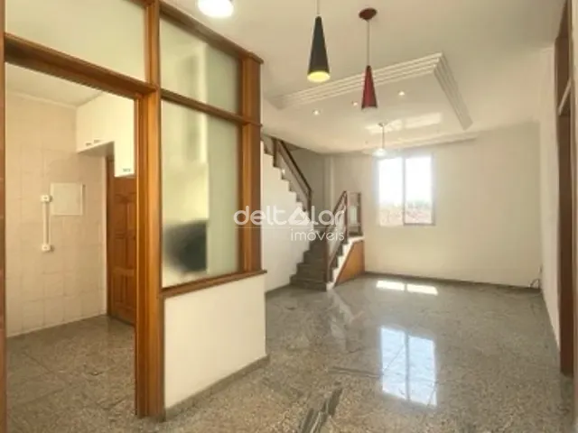 Cobertura / Penthouse com 140m² 3 quartos e 1 banheiro, para alugar, no bairro Santa Amélia em Belo Horizonte