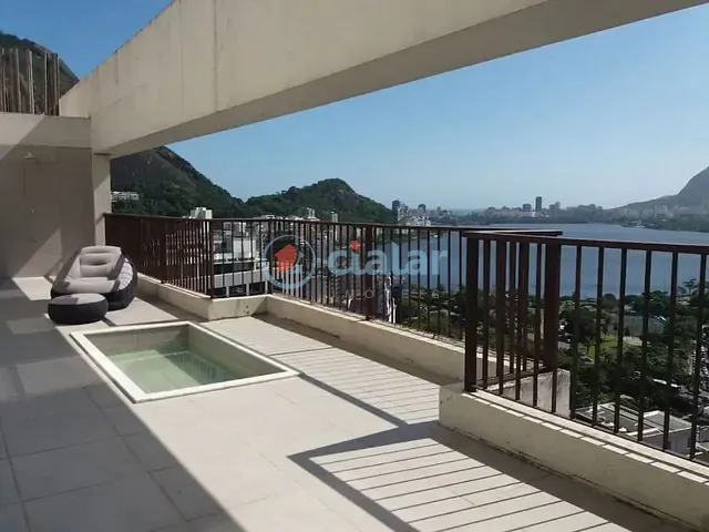 Cobertura / Penthouse com 240m² 3 quartos e 3 banheiros, à venda, no bairro Humaitá em Rio de Janeiro