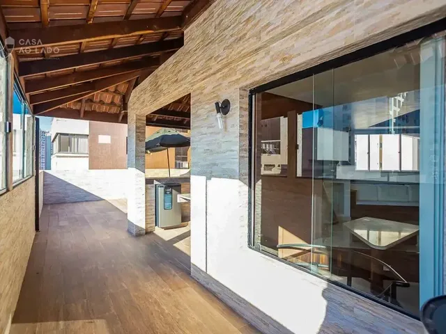 Cobertura / Penthouse 3 quartos e 4 banheiros, à venda, no bairro Centro Cívico em Curitiba