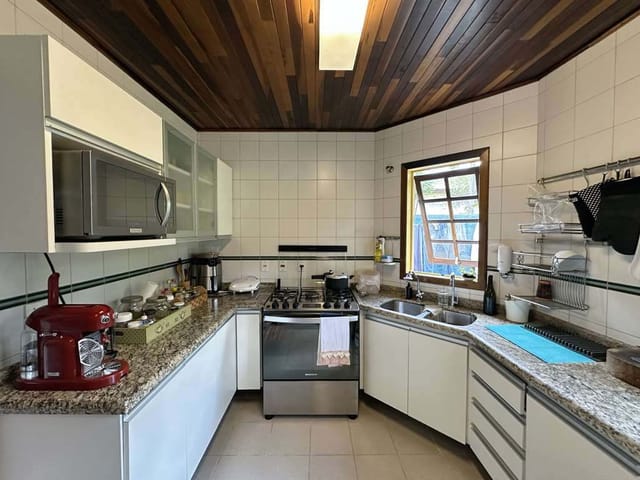 Cobertura / Penthouse com 1200m² 3 quartos e 3 banheiros, à venda, no bairro Jardim do Golf I em Jandira