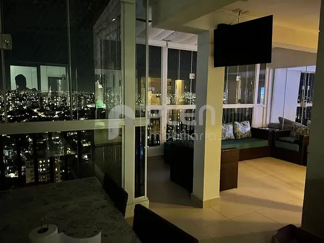 Cobertura / Penthouse 3 quartos e 3 banheiros, à venda, no bairro Santana em São Paulo