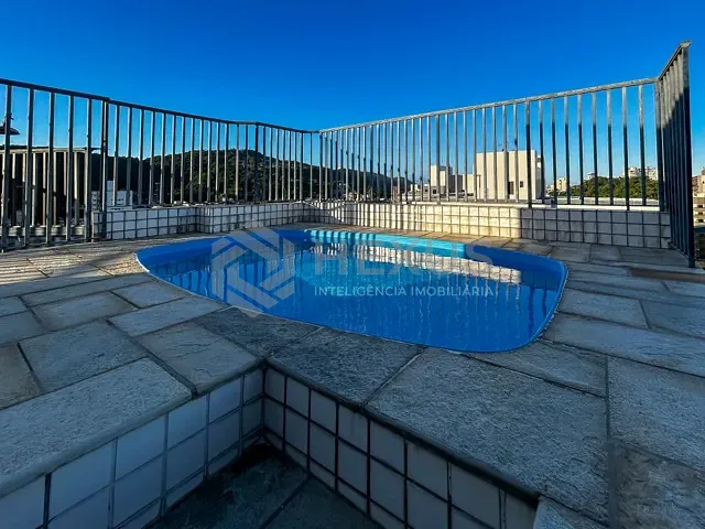 Cobertura / Penthouse 2 quartos e 3 banheiros, à venda, no bairro Enseada em Guarujá