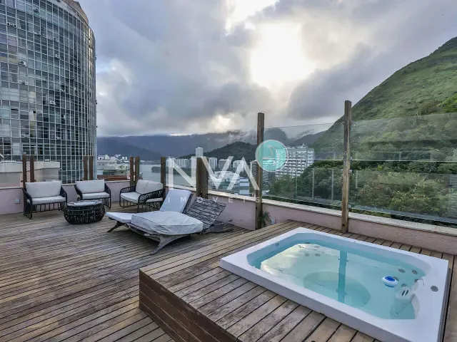 Cobertura / Penthouse com 488m² 4 quartos e 5 banheiros, à venda, no bairro Lagoa em Rio de Janeiro