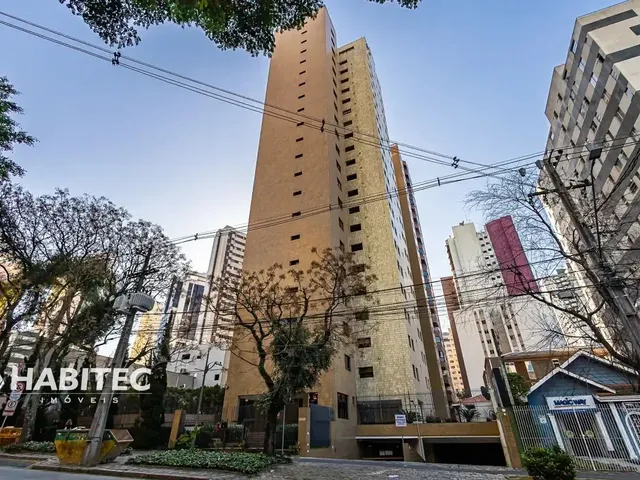 Cobertura / Penthouse 4 quartos e 7 banheiros, à venda, no bairro Água Verde em Curitiba