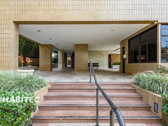 Cobertura / Penthouse 4 quartos e 7 banheiros, à venda, no bairro Água Verde em Curitiba